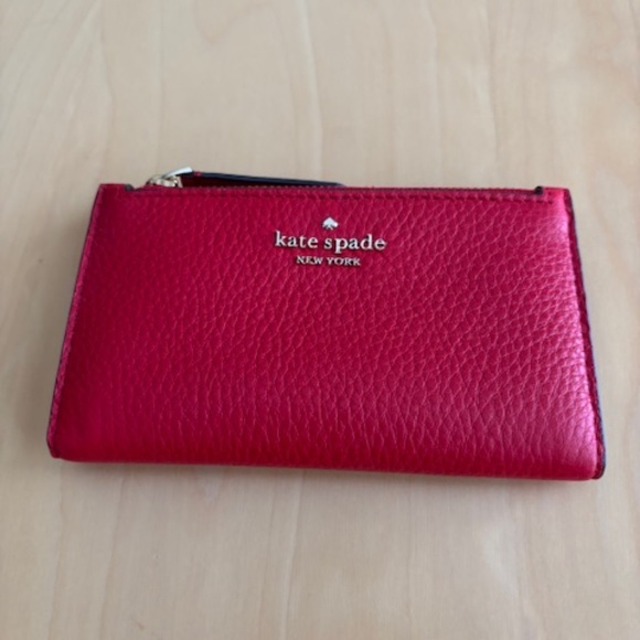 Kate Spade red leather bifold wallet - Picture 2 of 6